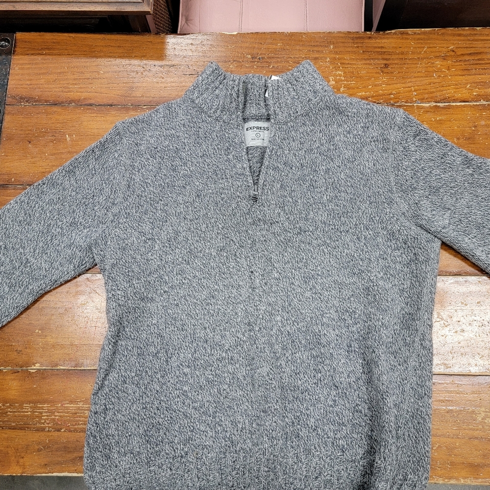 EXPRESS Lambs Wool Sweeter L